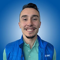 Gabriel Dominguez, 1-800-GOT-JUNK? Raleigh Manager headshot Gabriel Dominguez, 1-800-GOT-JUNK? Raleigh Manager headshot